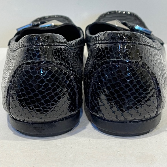 Stuart Weitzman black driving Moc - Picture 5 of 7